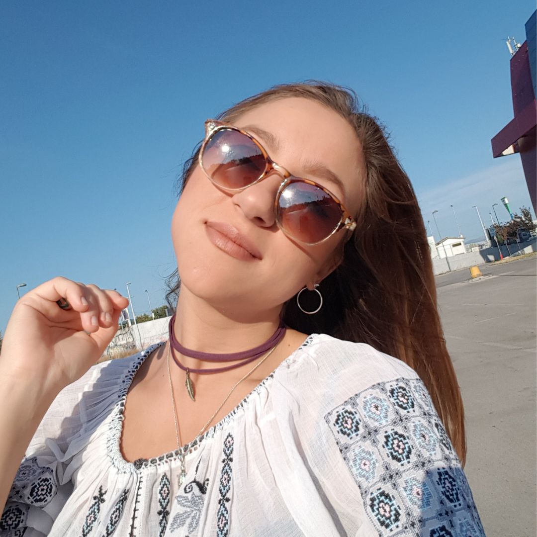 <strong>Cristina V.</strong>